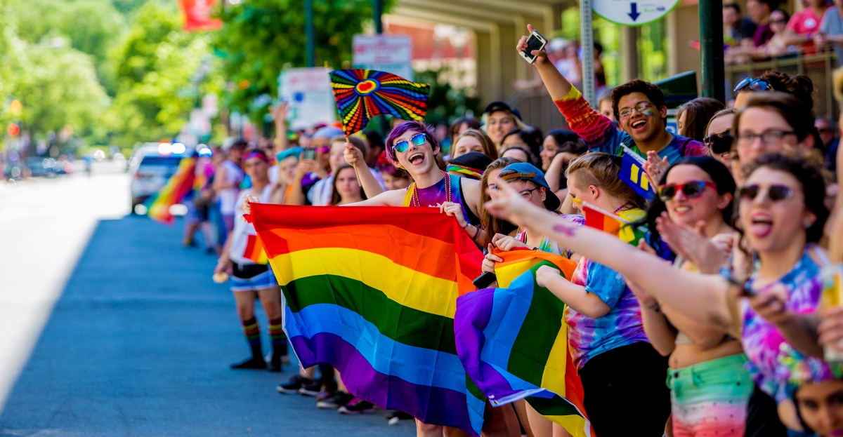 Gay pride pardae