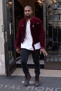 March 7, 2015: Kim Kardashian enjoying her new blonde bombshell look heads to the Bristol with Kanye West, Paris, France. Mandatory Credit: INFphoto.com Ref.: inffr-01/194579