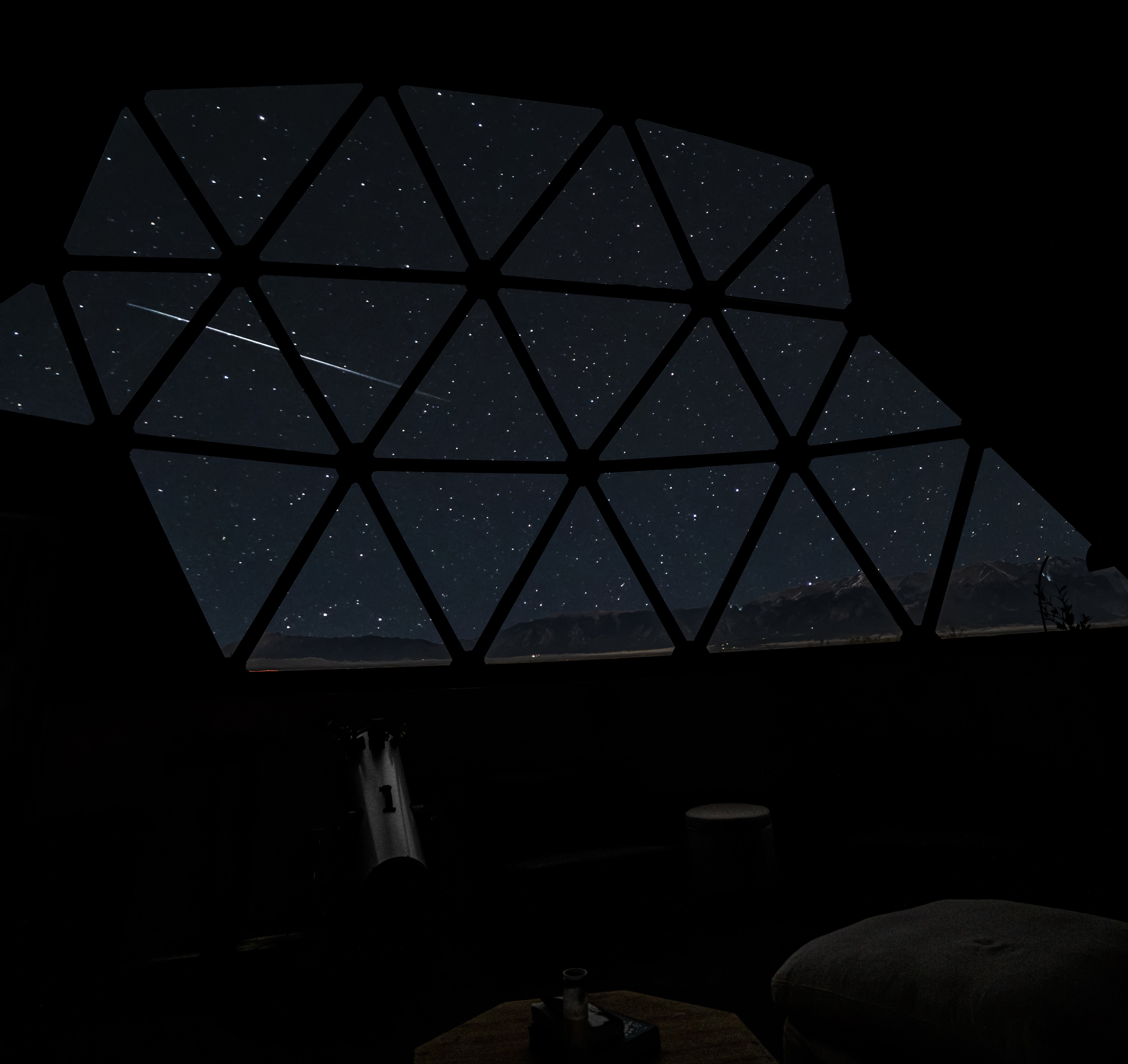 Meteor through the dome window at Kosmos