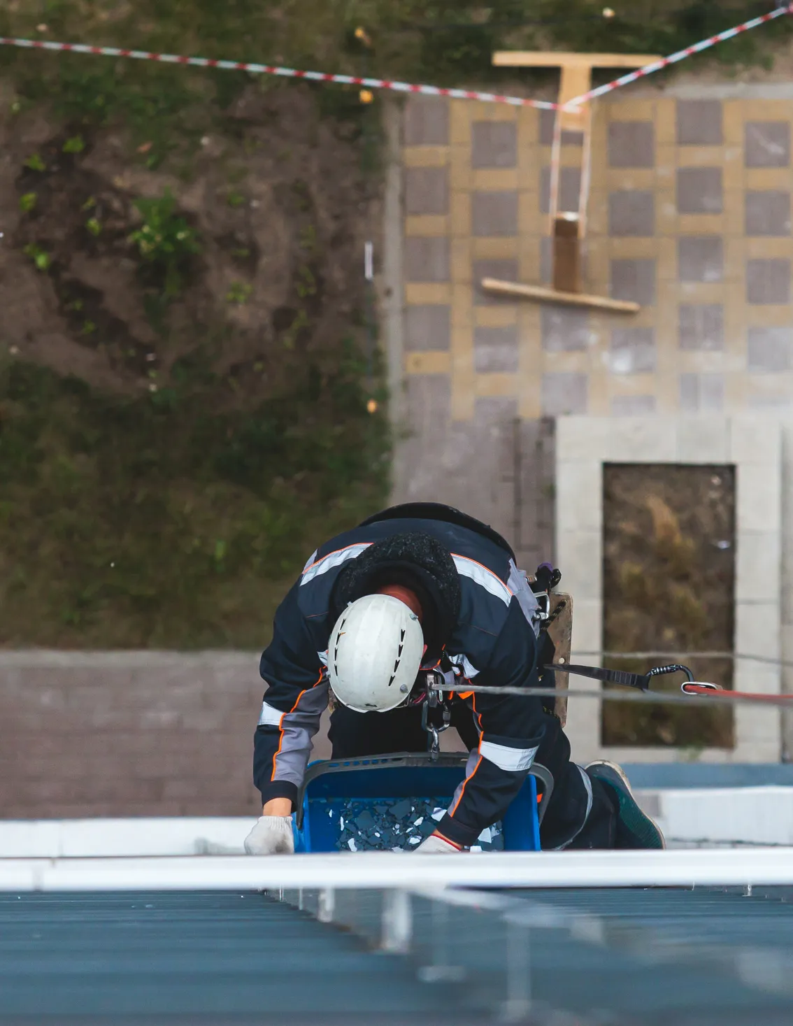 Retail storefront window cleaning