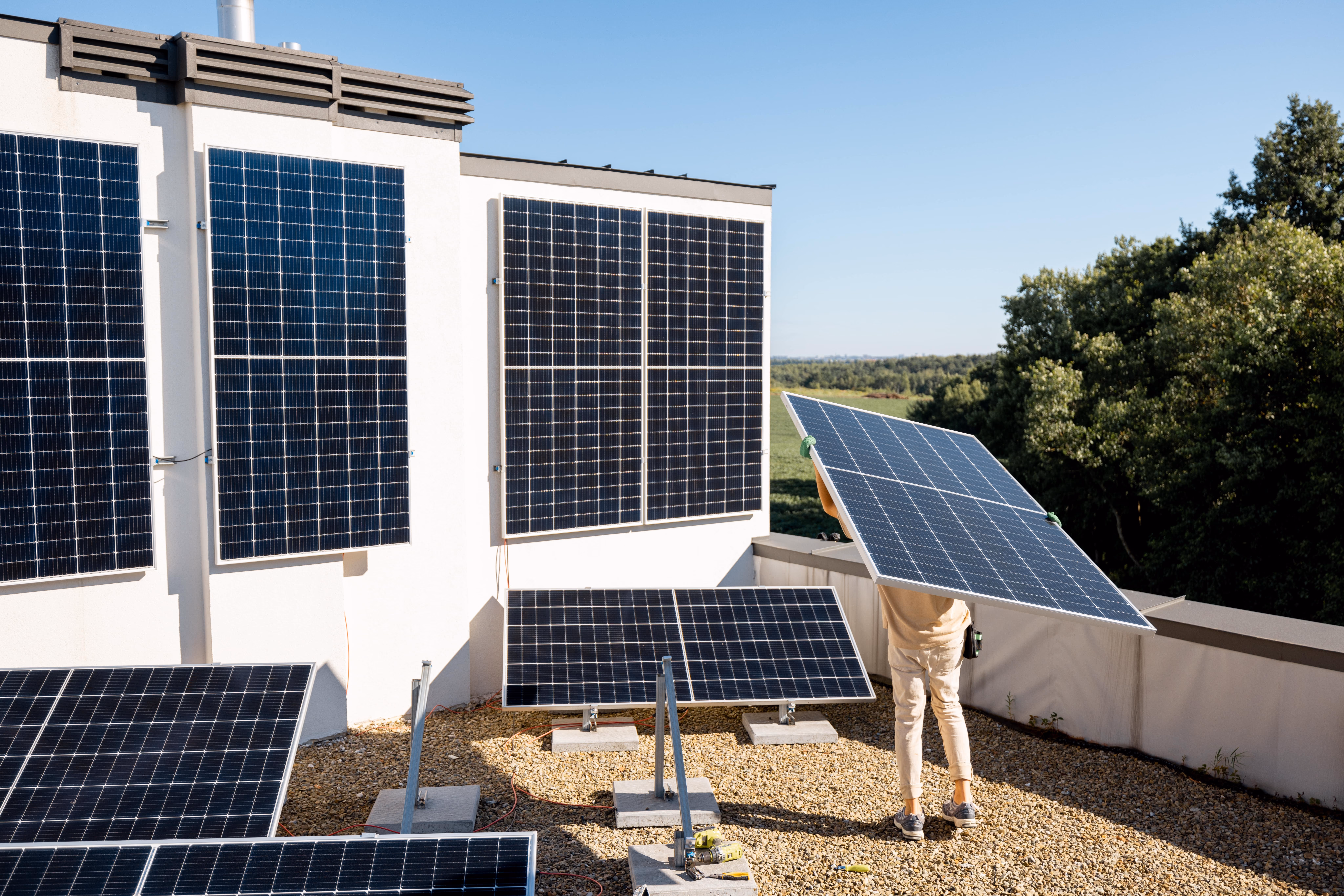 Paneles solares en una casa