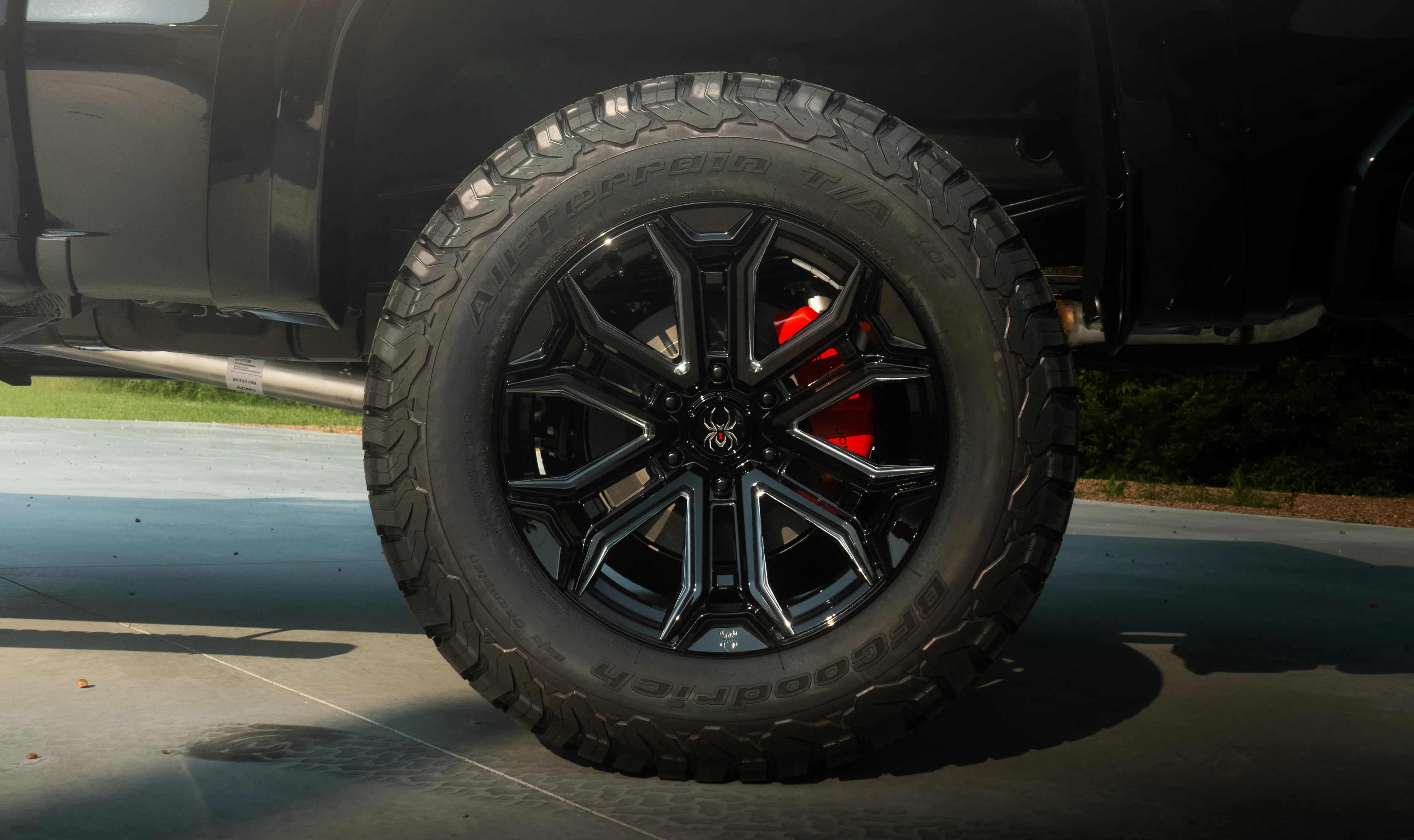 Black Widow automotive photography