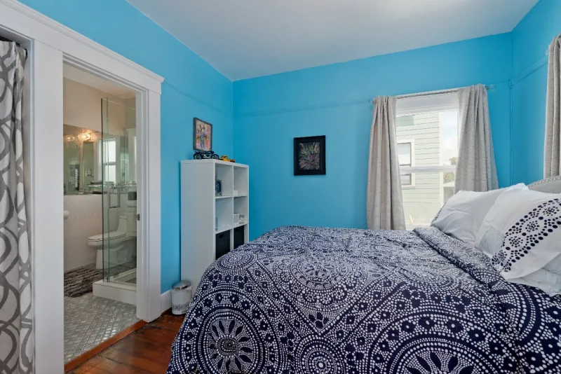 Deep cleaning results in San Diego home