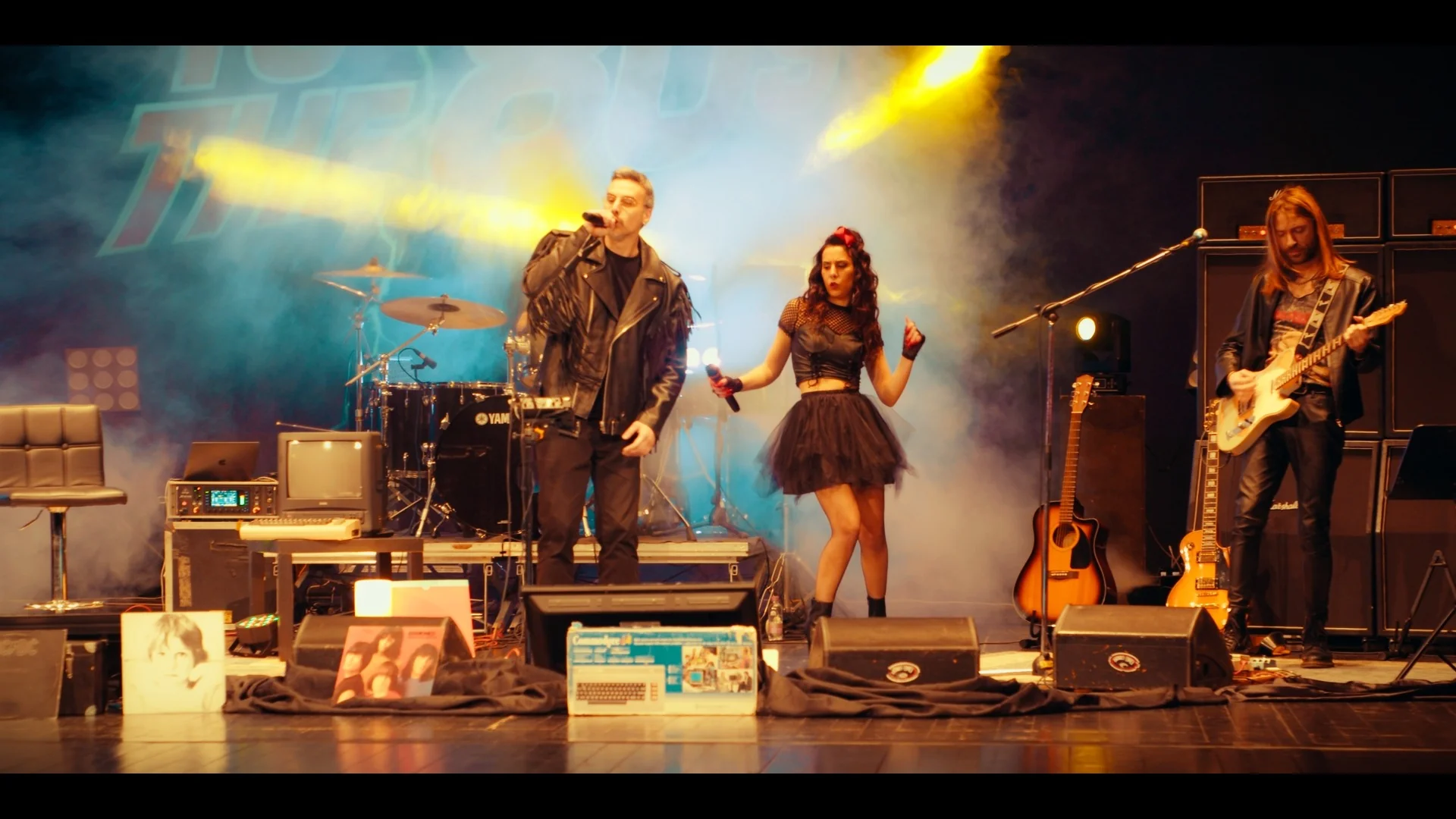 Cantanti, chitarrista e band dal vivo per Back to the 80s