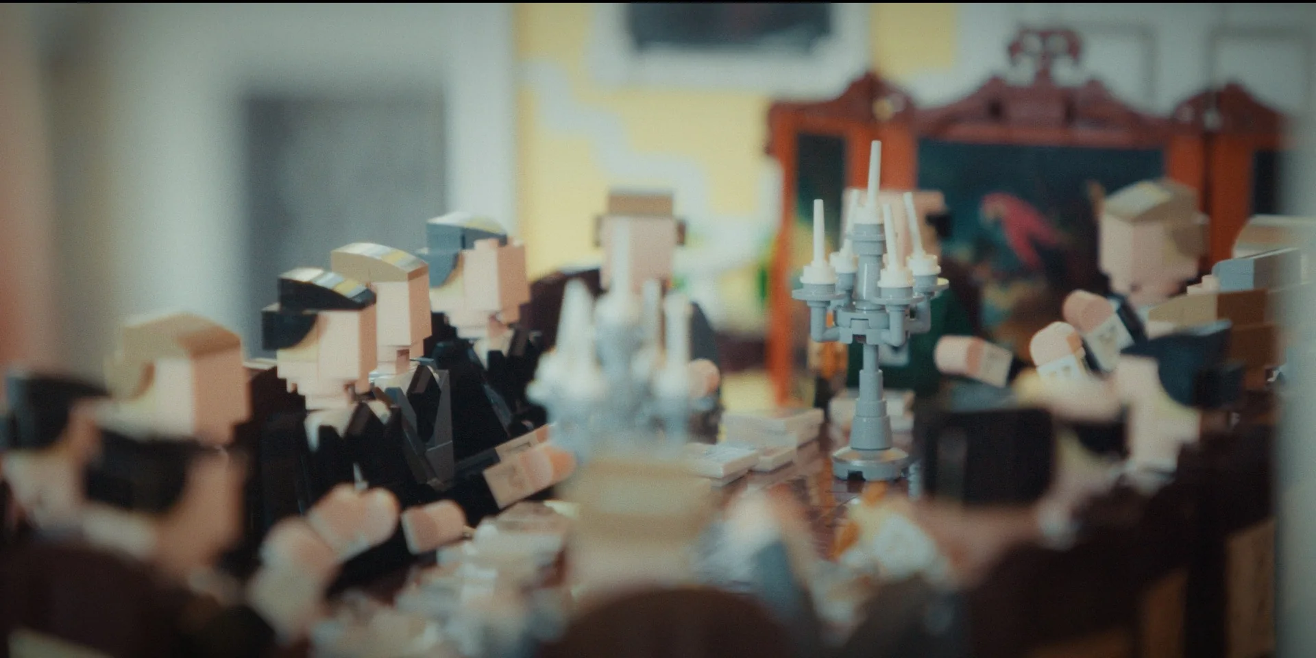Scena storica riprodotta con mattoncini e minifigure