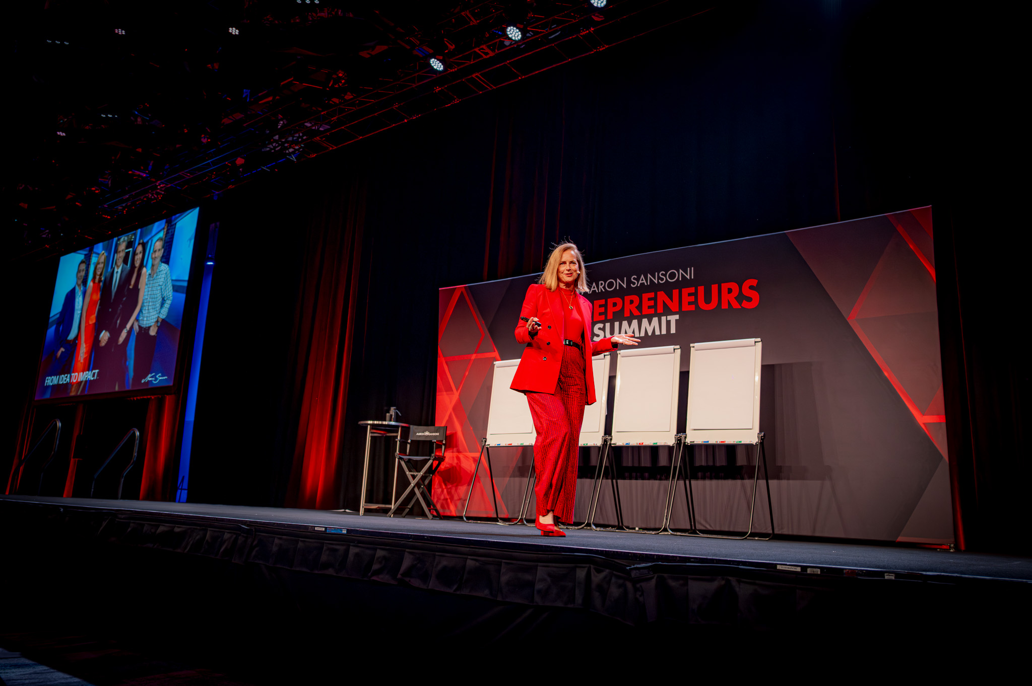 Naomi Simson on stage at the Entrepreneurs Summit, Brisbane Convention and Exhibition Centre