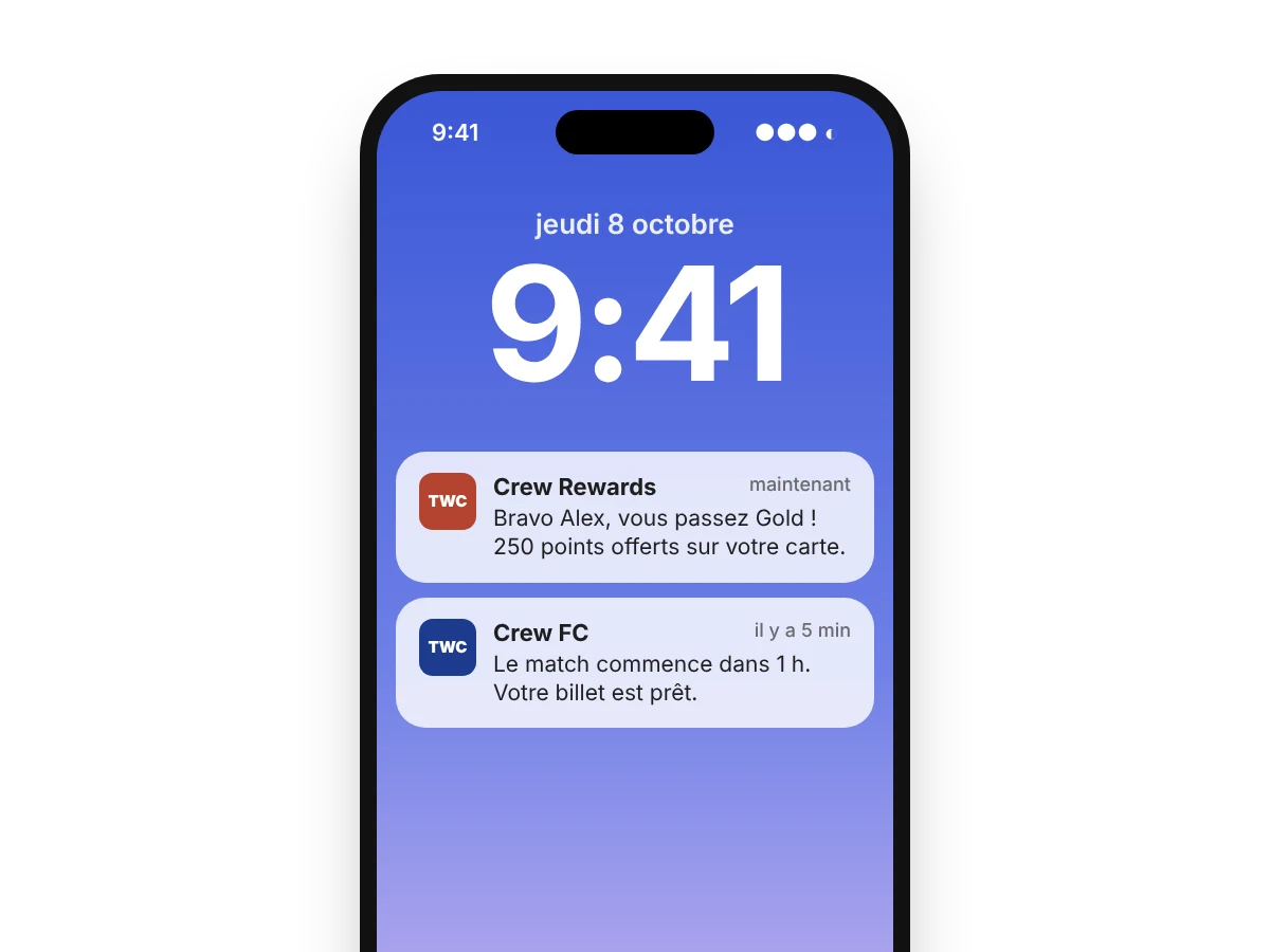 Écran verrouillé d un iPhone avec deux notifications Wallet