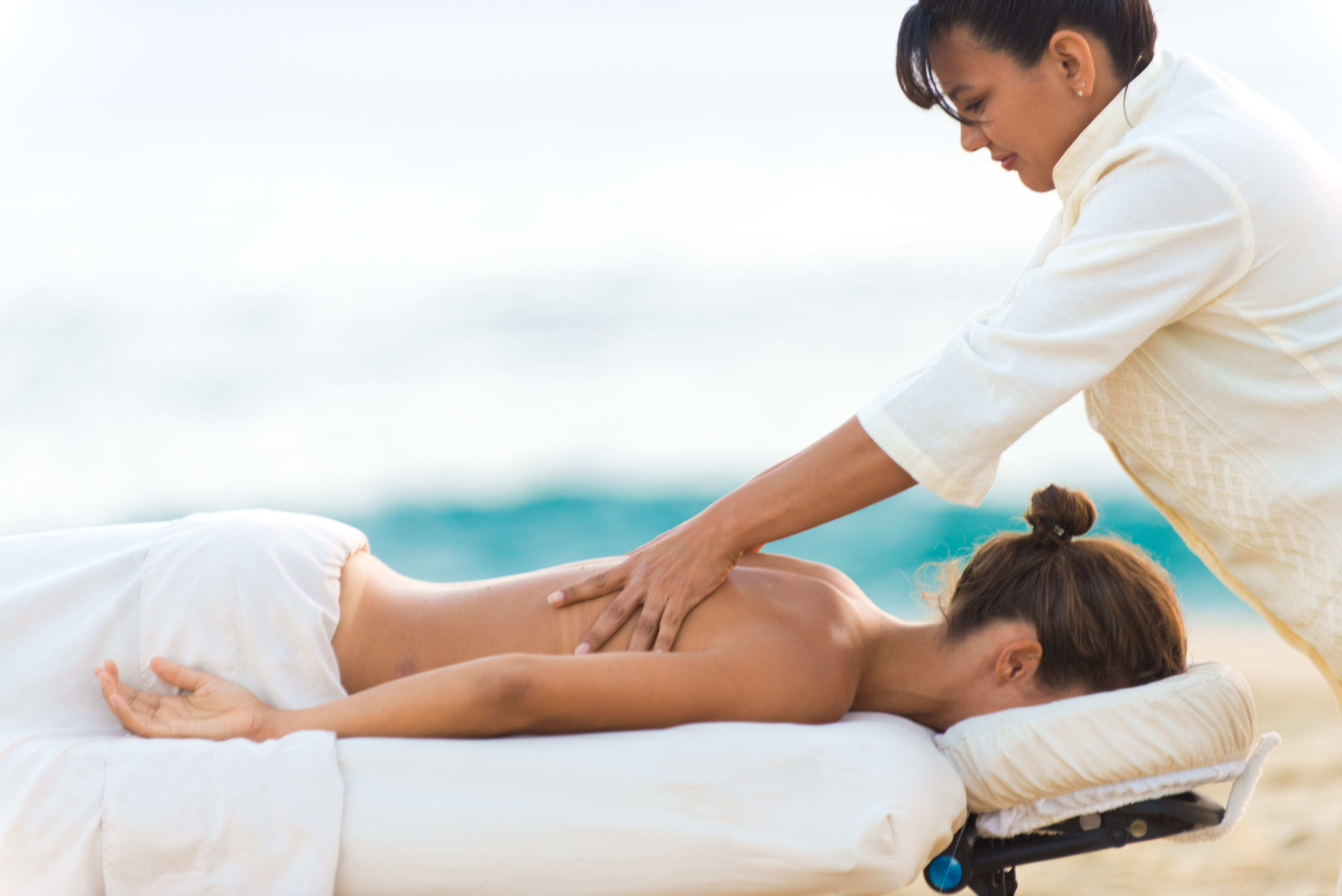 Outdoor massage facing the ocean at Guaycura Spa