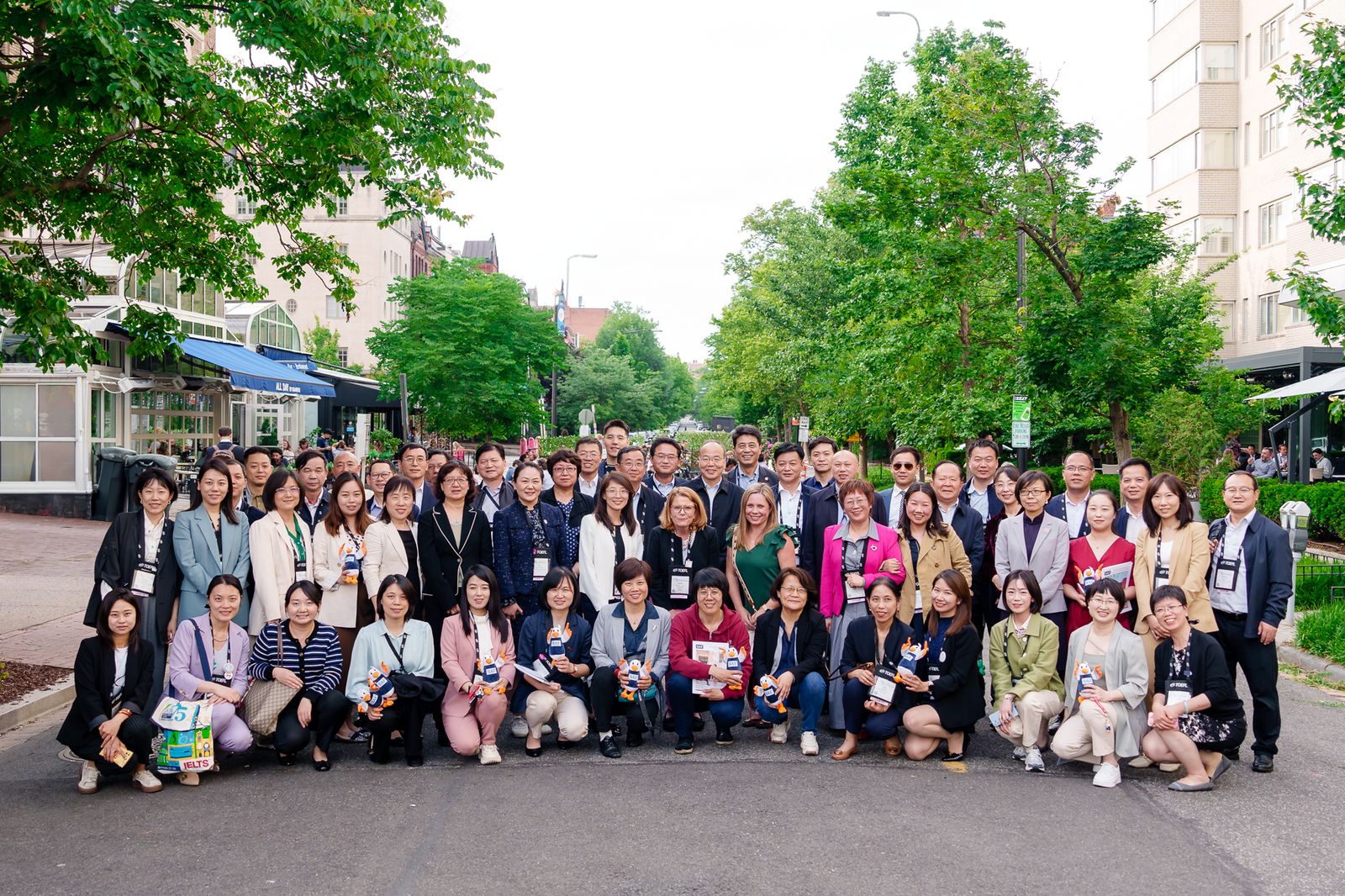 IES Abroad event in Dupont Circle, Washington, DC, photographed by Uncharted Media