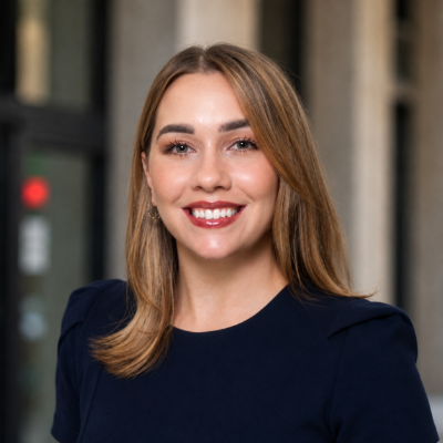 Headshot of Kelsey Simms, Principal Account Executive at StoreEase