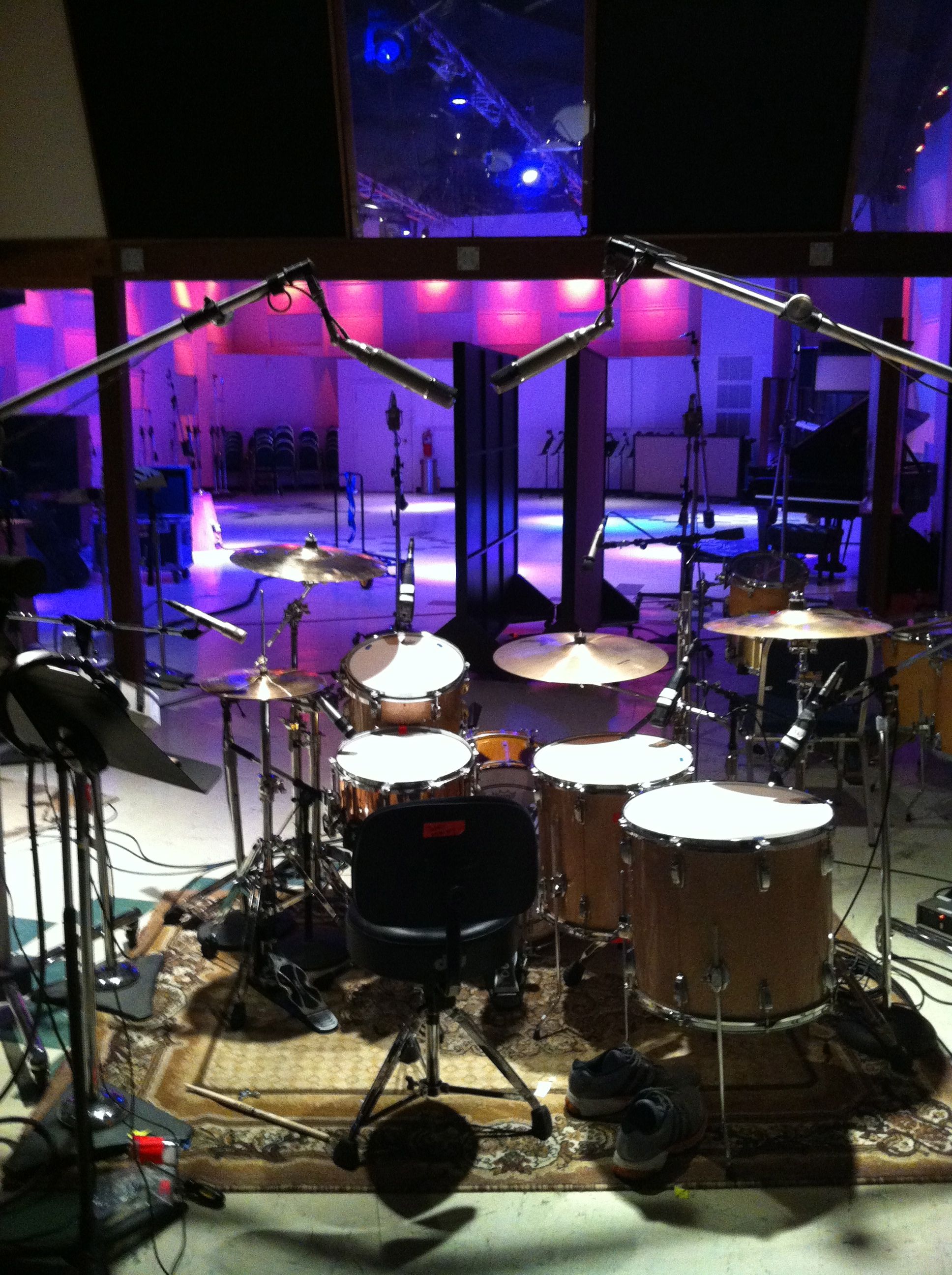 Drum kit under stage lighting