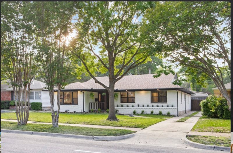 7239 E. Mockingbird after renovation