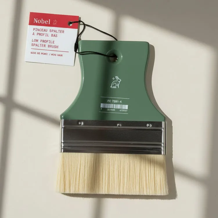 Low-Profile White Hog Flat Spalter Brush — Nobel