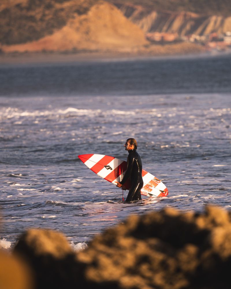 I See Waves surf photography gallery image