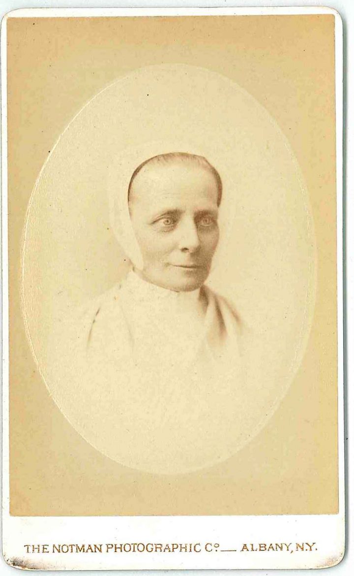 Why didn't the Shakers talk about having their pictures taken? Shaker