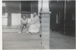 Patti&Ma_abt_1962_2141Dowd Patti and Ma (1962)