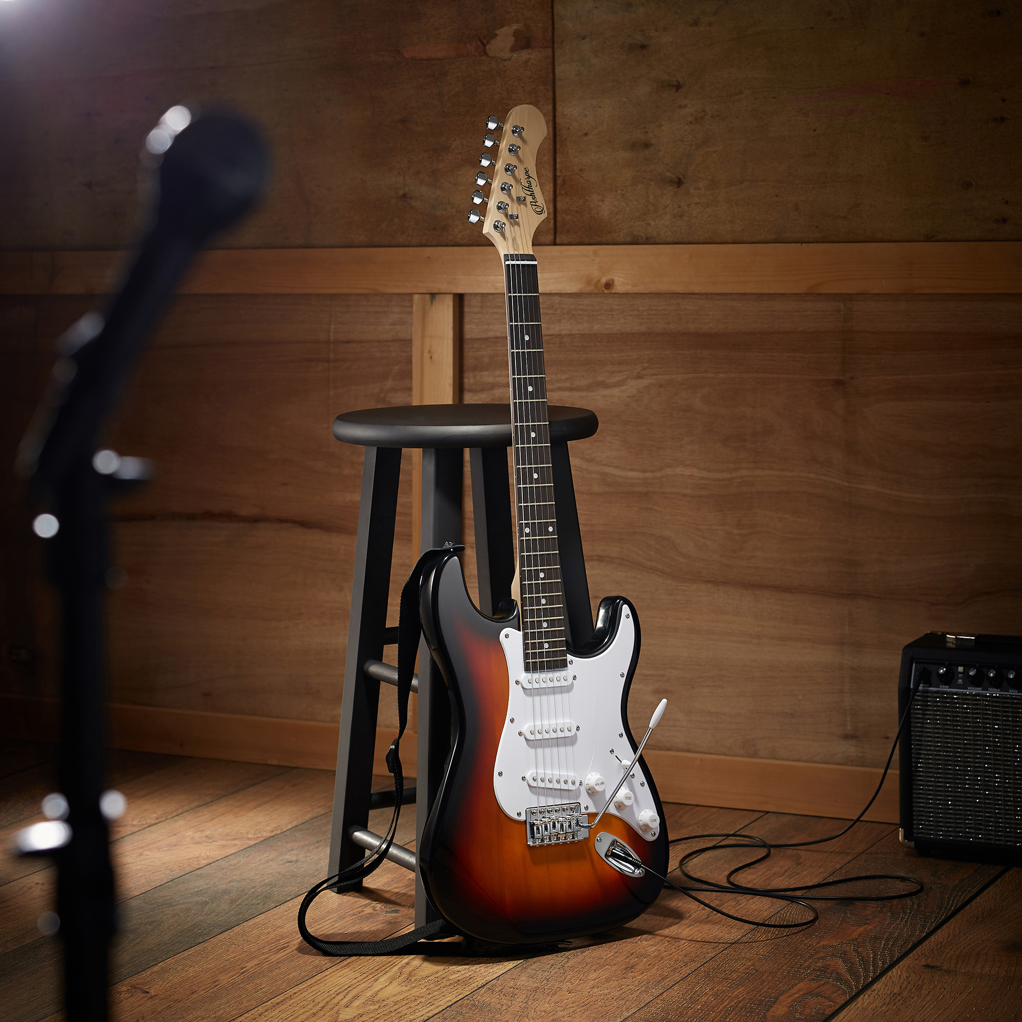 39" Full-Size Electric Guitar Beginner Kit w/ Gig Bag, Tremolo Bar, Accessories - Picture 64 of 71