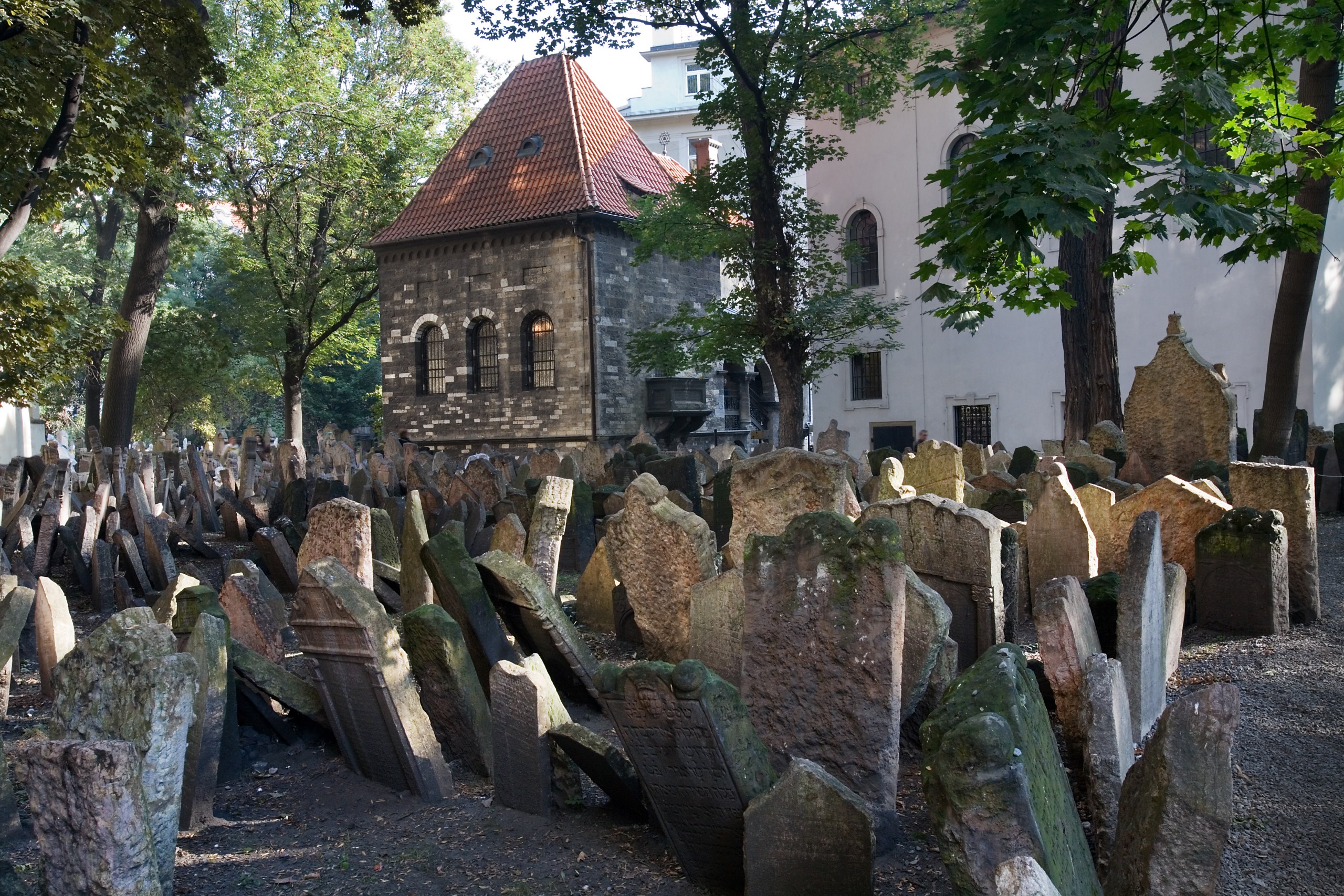 Gravestoen in the Old Jewish Cemetery