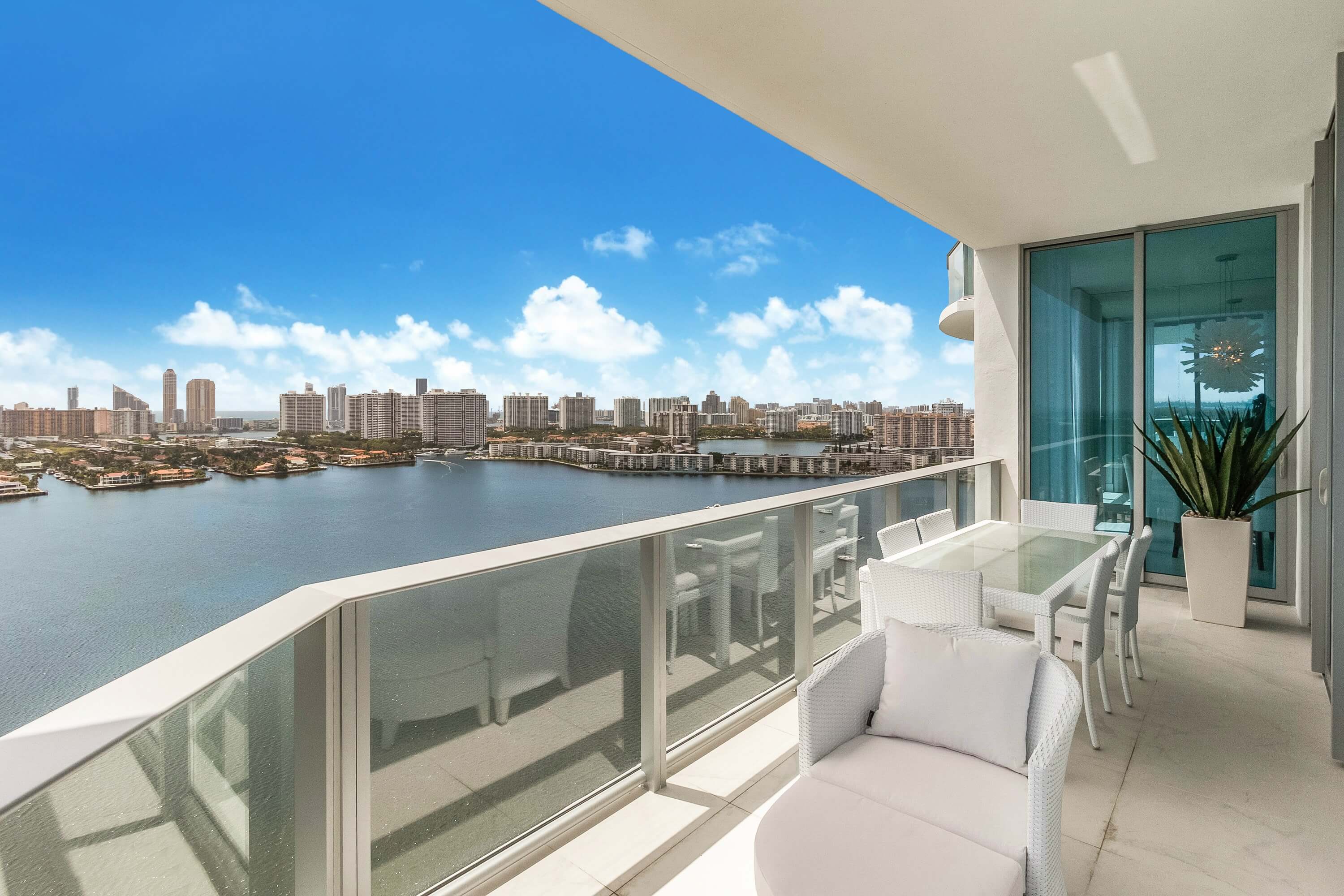 iUSE photography Professional Real Estate photography in Florida