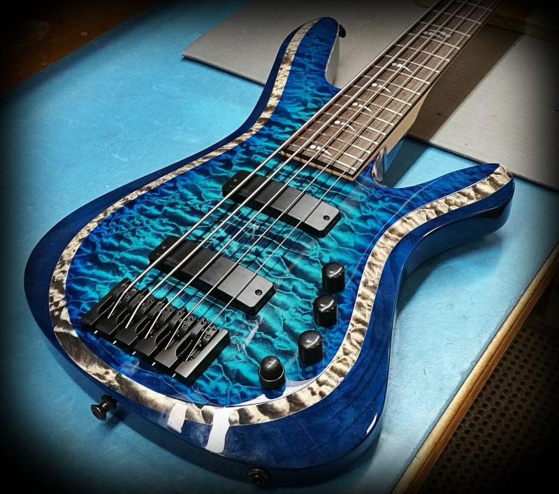 Good water based acrylic paints for guitar finishes? WetCanvas