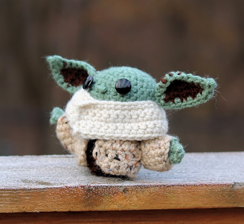 Baby Yoda X Posted In The Fantasyscifi Forum Wetcanvas Online Living For Artists
