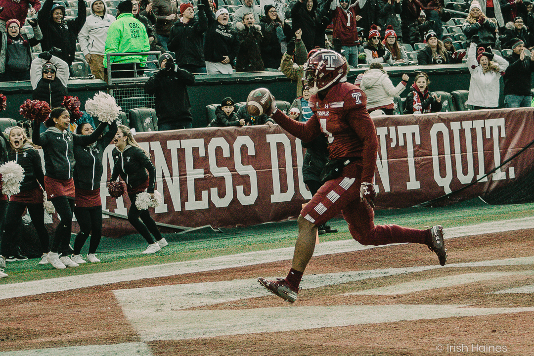 Temple vs USF- Senior Day (25)