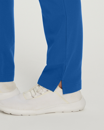 Photo of the uniform 337P Details 7