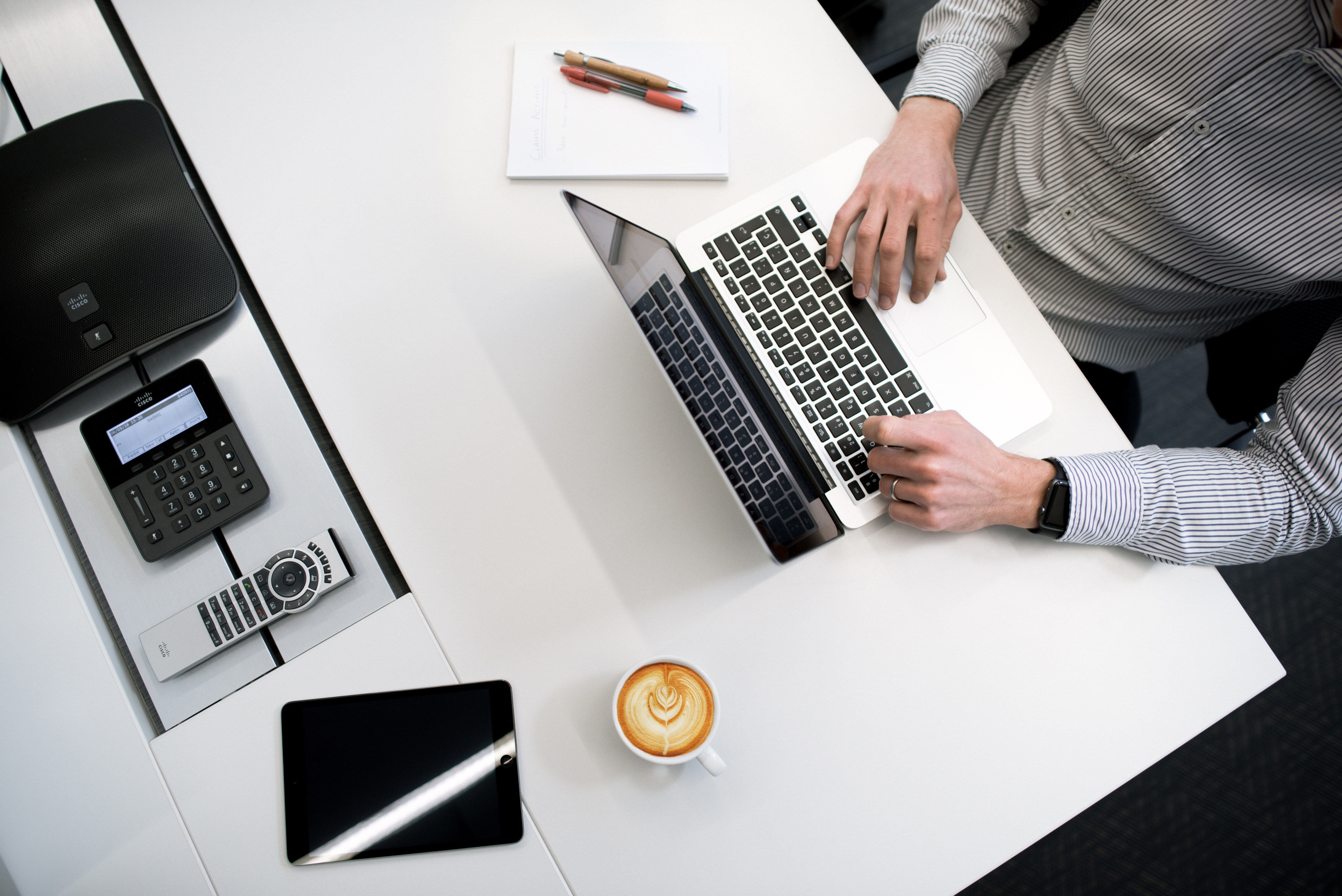 5 Media Agency Shifts That Belong On Your Prospecting List