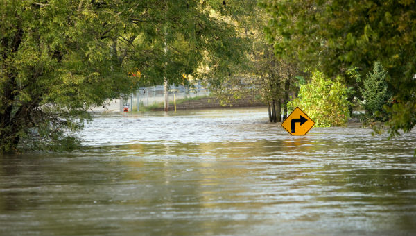 floodedriver_sign.jpg