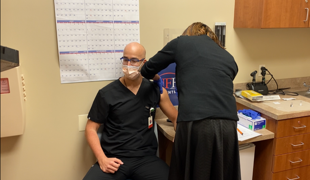 Your Coronavirus Update For Friday: Florida Cases Near 1.2 Million; Vaccination Efforts Continue - Central Florida News - Health - Vimarsana News