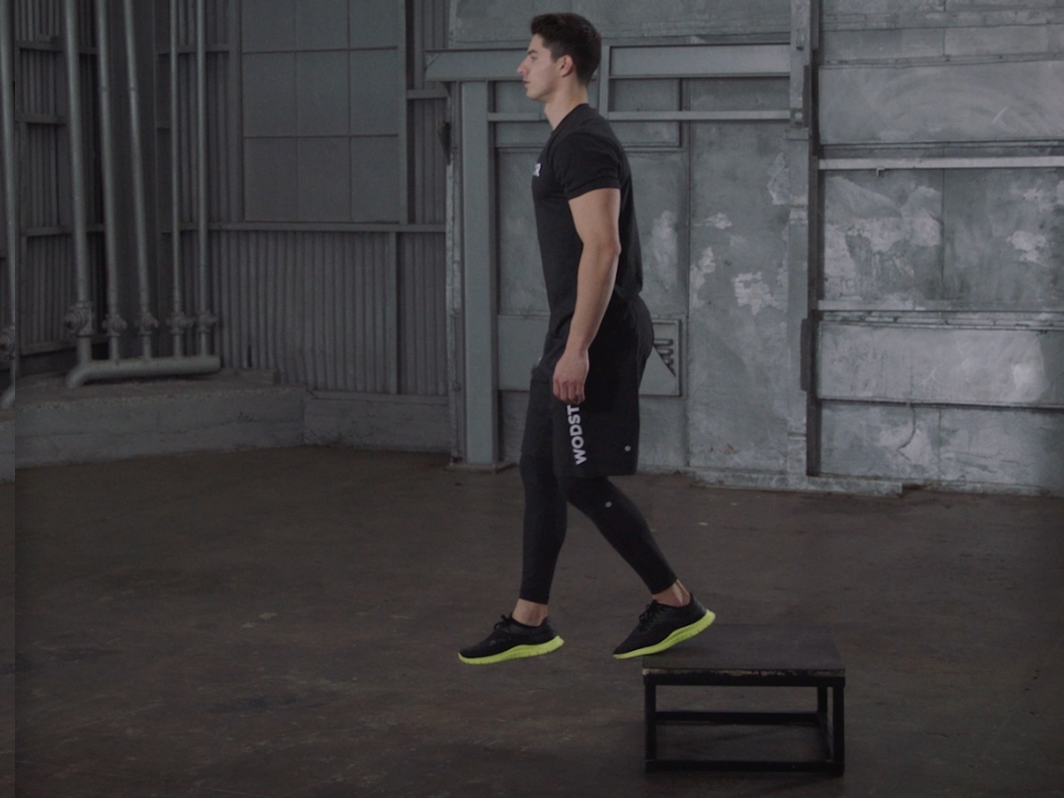 How To Do a Single Leg Depth Jump for Height from a Low Box WODStar