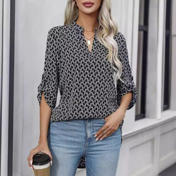 Women's Loose Long Sleeve Printed V-neck Shirt - Image 2