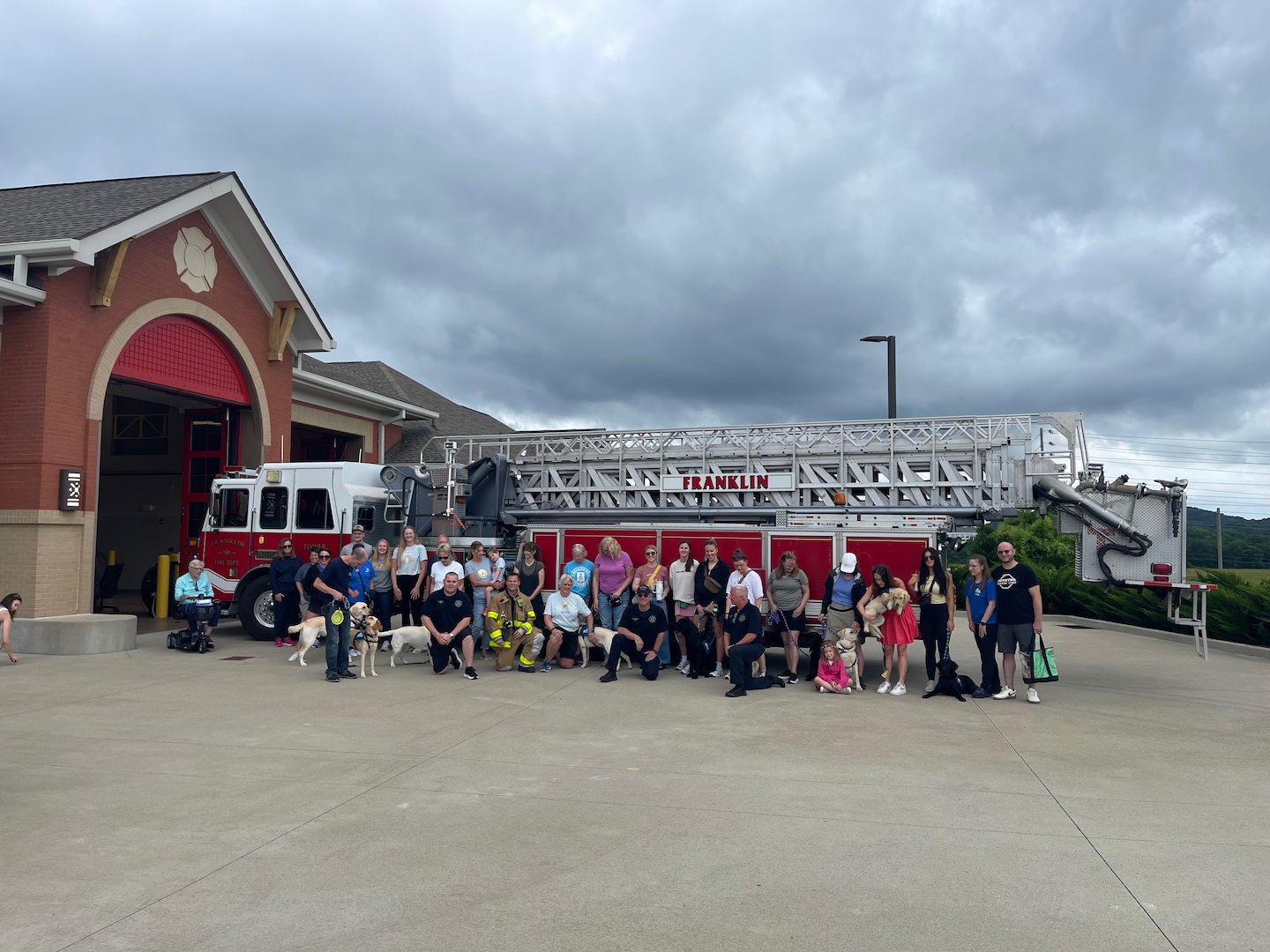 The service dog graduation nobody will forget — photo 2