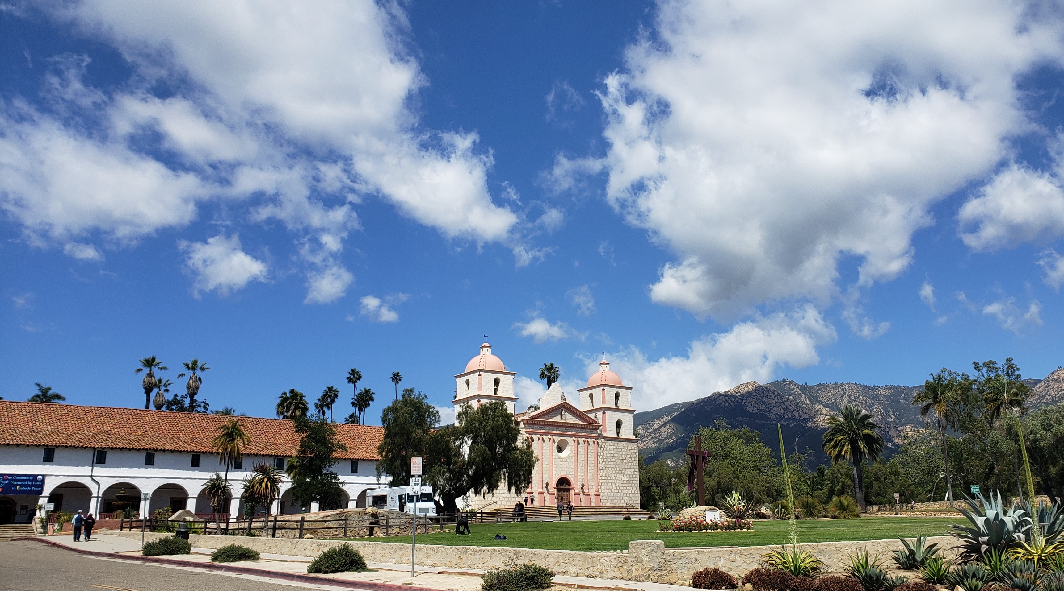 Why Catholic Parishes in LA Are Choosing Ministry Scheduler Pro for Volunteer Scheduling