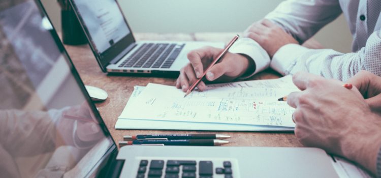 Market Disruptor: Shaking Up Successful Companies Market Disruptor: Shaking Up Successful Companies