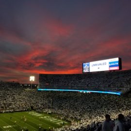 The Trillion Dollar Coach: From Football to Tech