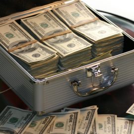 How to be Rich and Successful: 3 Steps to Follow
