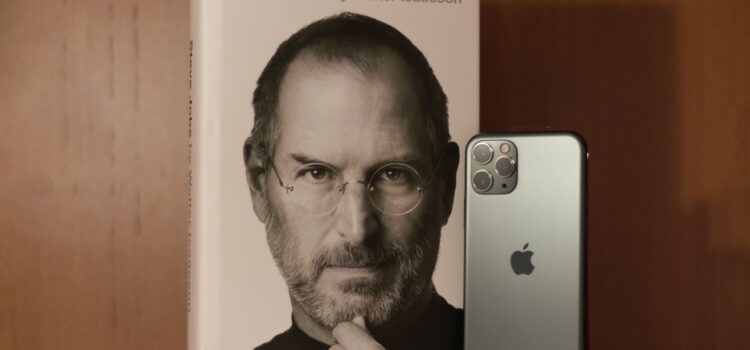 Steve Jobs’s Products: Where Art Meets Technology Steve Jobs’s Products: Where Art Meets Technology
