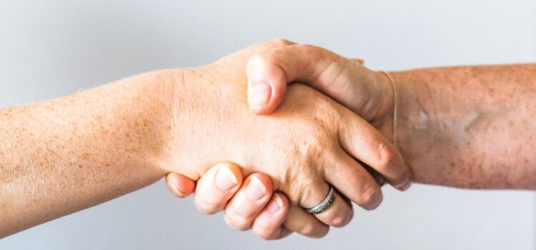 How to Close a Sales Pitch: 5 Tips for Success How to Close a Sales Pitch: 5 Tips for Success