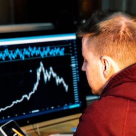 Invest Thoughtfully: 25 Stock Market Questions to Ask Yourself