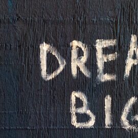 Ambitious Goals: Go Big by Setting Stretch Goals