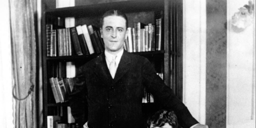 洋書 Fitzgerald and Hemingway Hemingway, Fitzgerald and the Muse of Romantic Music
