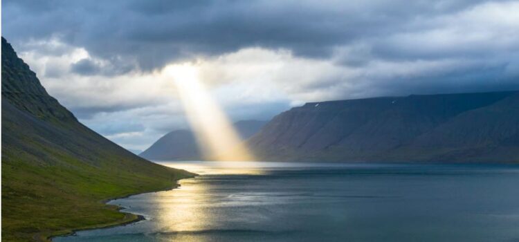 God Is Silent: Take Action & Stop Waiting for Signs God Is Silent: Take Action & Stop Waiting for Signs