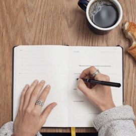 How to Be Indistractable: Build a Schedule