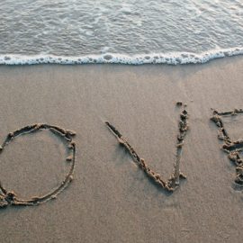 5 Myths About Love You Might Be Falling For