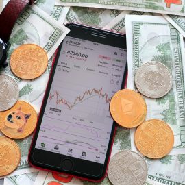 How a Passive Investment Strategy Wins Big