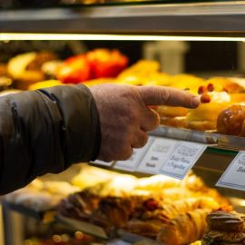 Overwhelmed by Choices? Here’s How to Decide