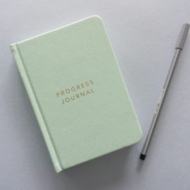 How to Track Progress (& Why It’s Important for Artists)
