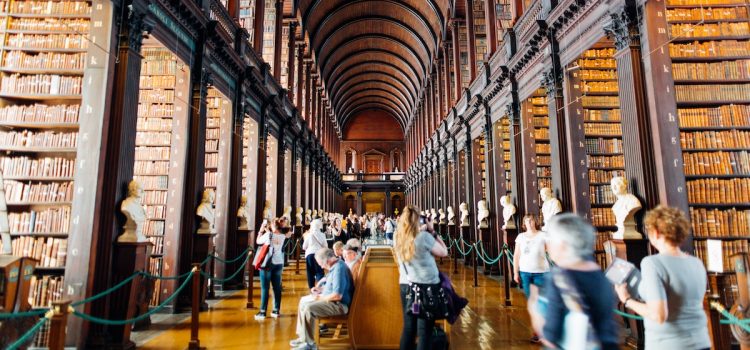 Social Inequality in Education: How Elite Schools Are Exclusive Social Inequality in Education: How Elite Schools Are Exclusive