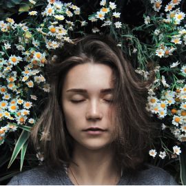 How to Be More Present & Mindful of Negative Thinking